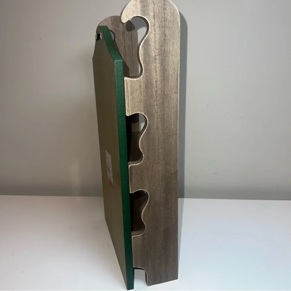 Target Bullseye Green Wooden Sleigh Shelf